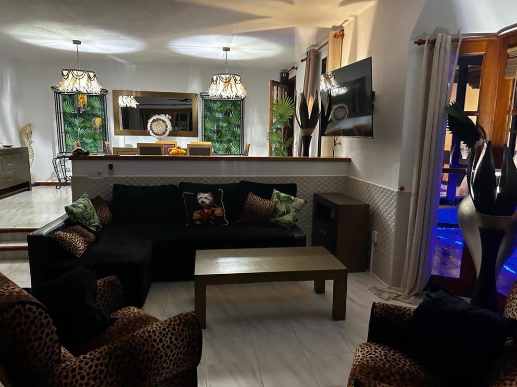 Villa Natali ,Luxury 3-Levels Large Villa On Tenerife, Ocean View, Private Poo L& Barbecue Area 阿德耶 外观 照片