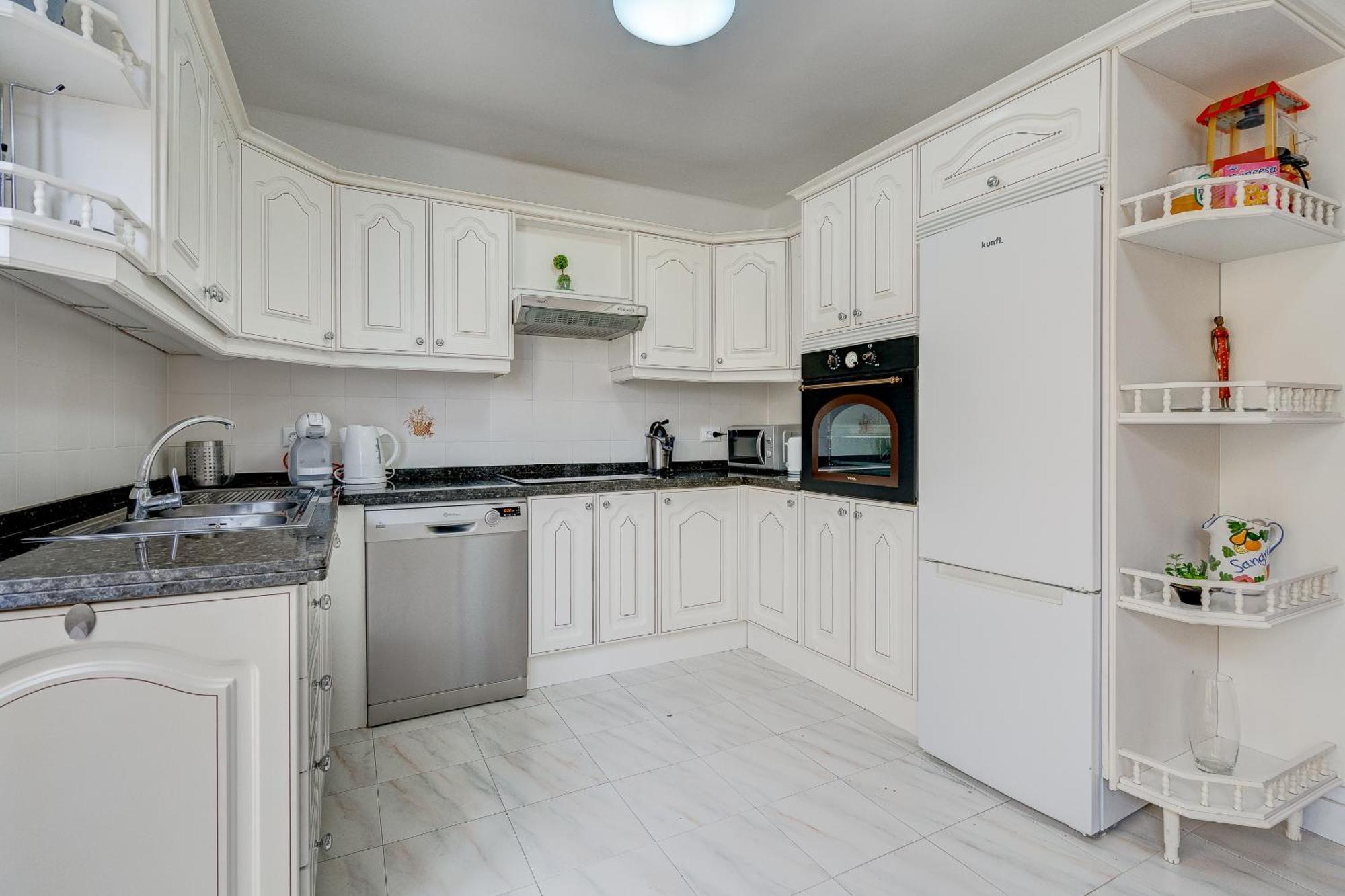 Villa Natali ,Luxury 3-Levels Large Villa On Tenerife, Ocean View, Private Poo L& Barbecue Area 阿德耶 外观 照片