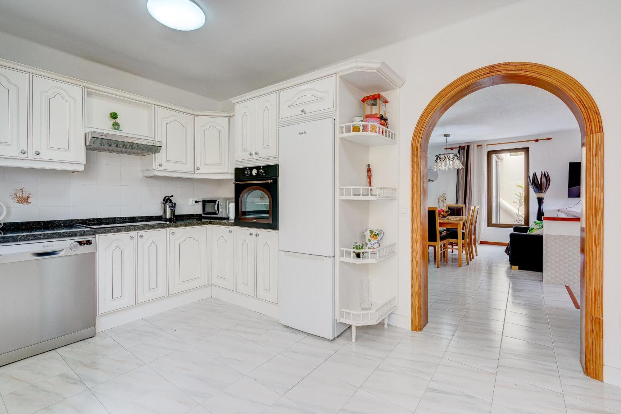 Villa Natali ,Luxury 3-Levels Large Villa On Tenerife, Ocean View, Private Poo L& Barbecue Area 阿德耶 外观 照片