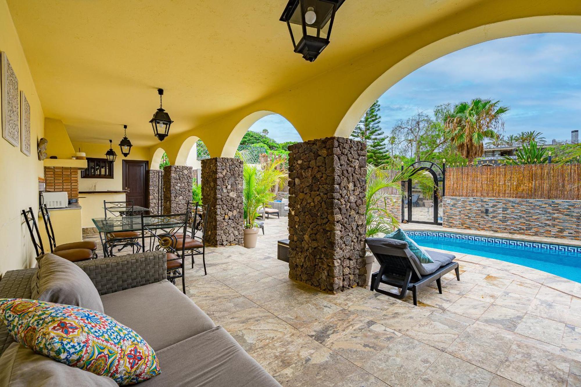 Villa Natali ,Luxury 3-Levels Large Villa On Tenerife, Ocean View, Private Poo L& Barbecue Area 阿德耶 外观 照片
